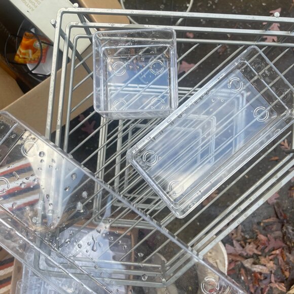 Clear Plastic Containers - Picture 2 of 3